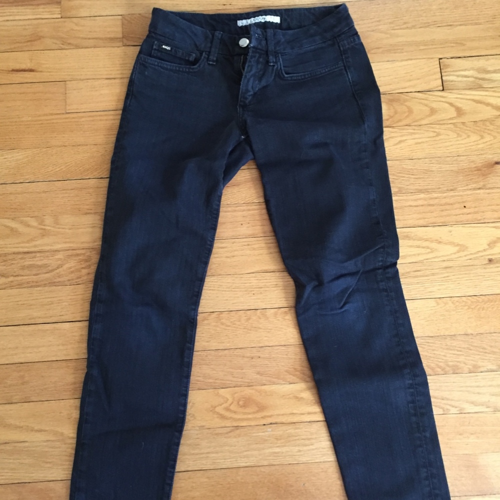 Joe's Jeans size 26 dark blue